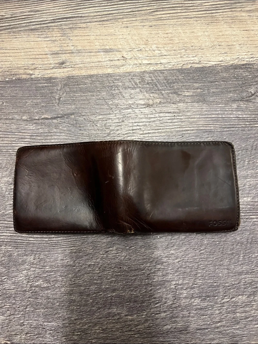 Fossil leather bifold